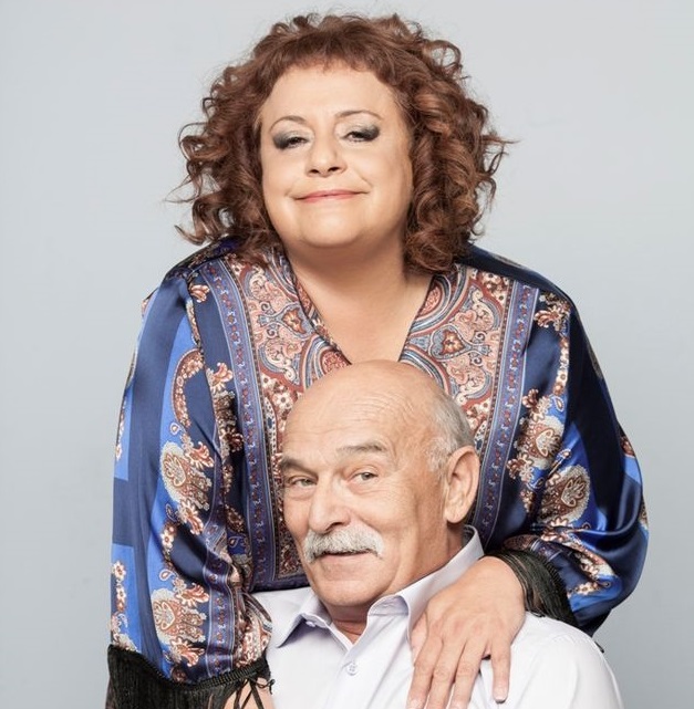 Πρεμιέρα με… «μουρμούρες»