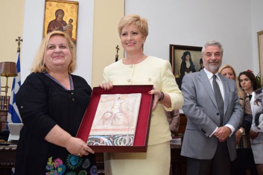 Διαφάνεια και δικαιοσύνη υποσχέθηκε η νέα ΥΜΑΘ