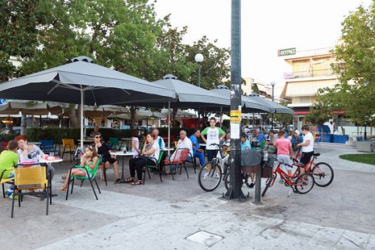 Πώς θα ψηφίσουν λαός και… Κεφαλάρι