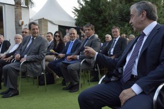 Κυπριακό: Πρόοδος μεν, αλλά απομένει «σκληρή δουλειά»