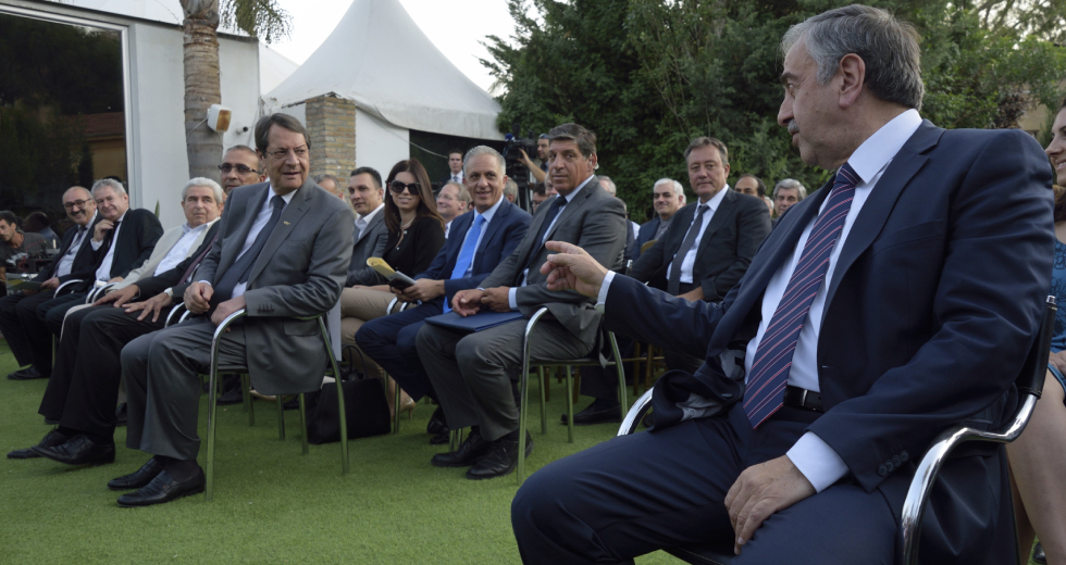 Κυπριακό: Πρόοδος μεν, αλλά απομένει «σκληρή δουλειά»