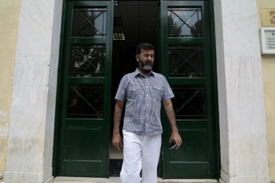Συνέλαβαν ξανά τον Τζαβέντ Ασλάμ και 10 της πακιστανικής κοινότητας