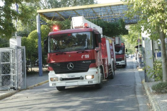 Τρεις νεκροί στην πυρκαγιά στο Δαφνί