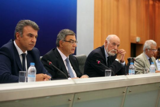 «Το πρόβλημα είναι προσφυγικό, όχι μεταναστευτικό»