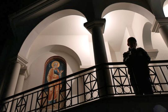 Συκοφαντούσε ιερέα στο ίντερνετ