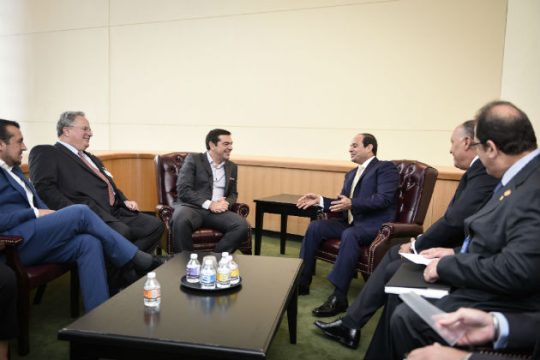 Δεν πήγε στη Σύνοδο για τον εξτρεμισμό ο Τσίπρας λόγω Σκοπίων