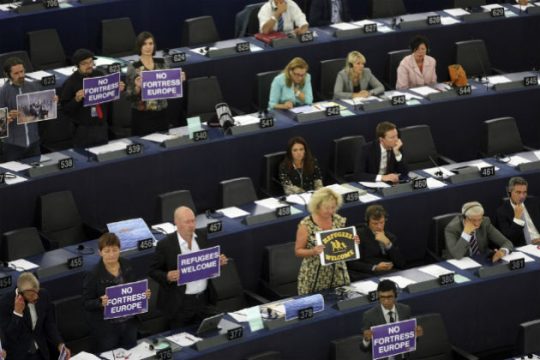 Κατεπείγουσα ψηφοφορία στο Ευρωκοινοβούλιο για το προσφυγικό