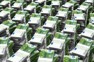 Στο Δημόσιο 80 εκατ. ευρώ από τη «λίστα Λαγκάρντ»