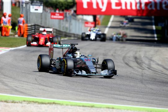 Νέα νίκη για τον Χάμιλτον στη Formula 1