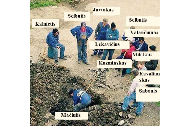 Μασιούλις μόνος… σκάβει