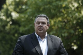 «Με τον Τσίπρα προτιμήσαμε να πυροβολήσουμε τα κόμματά μας, παρά την Ελλάδα»