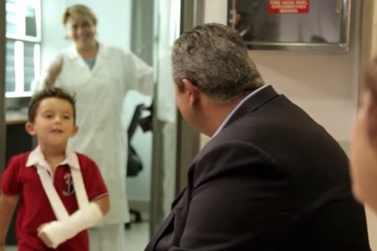 Το πρώτο προεκλογικό σποτ των ΑΝ.ΕΛΛ. θυμίζει… τρενάκι