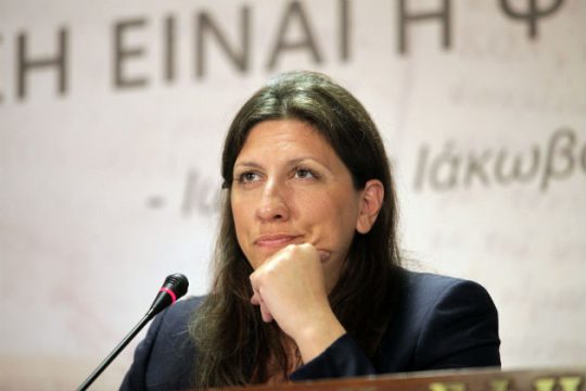 Ποιος στοχοποιεί ποιον;