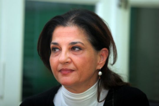 Εγκαταλείπουμε τώρα το σκάφος;