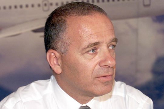 Συνελήφθη ο Θωμάς Λιακουνάκος για τα εξοπλιστικά