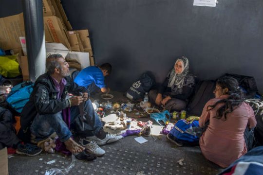Κλείνει τα σύνορα στους πρόσφυγες η Γερμανία