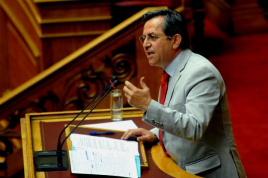 Εξηγήσεις για τη μη συμμετοχή στην κυβέρνηση ζητάει ο Νικολόπουλος