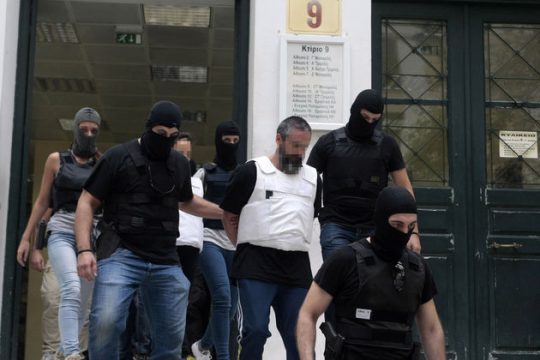 Εμπλεξε άσχημα ο Γ. Πετρακάκος