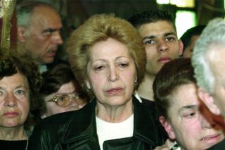 Το κορίτσι που τραγουδούσε στα δέντρα