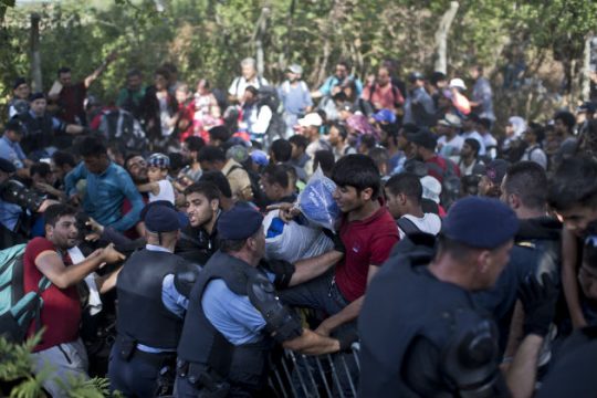 Έκτακτη Σύνοδος Κορυφής για το προσφυγικό την Τετάρτη