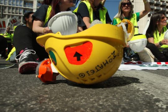 Ευθύνες σε Πάχτα και Eldorado για τους πυροβολισμούς σε σπίτι ιερέα