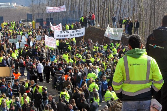 Πυροβολισμοί έξω από σπίτι ιερέα στις Σκουριές