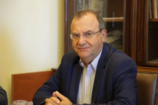 «Νέα μνημονιακή κατεδάφιση των συντάξεων»