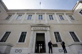 Στο ΣτΕ οι κατ’ εξαίρεση προσλήψεις στο Δημόσιο
