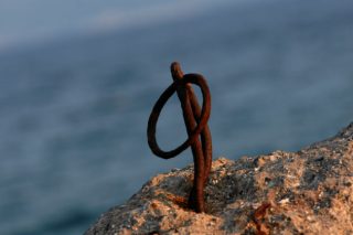 Υγρός τάφος το Αιγαίο για 34 πρόσφυγες