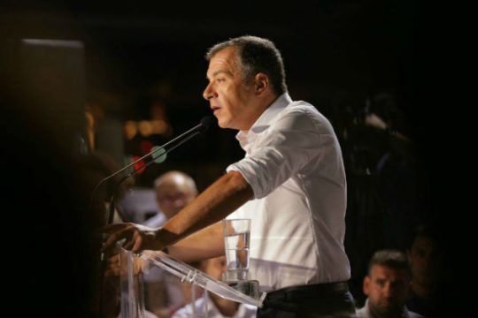 «Ο Τσίπρας μεγάλωσε στα σαλόνια εργολάβων δημοσίων έργων»