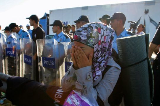 Εκατοντάδες πρόσφυγες αναγκάζονται να επιστρέψουν στην τουρκική ενδοχώρα