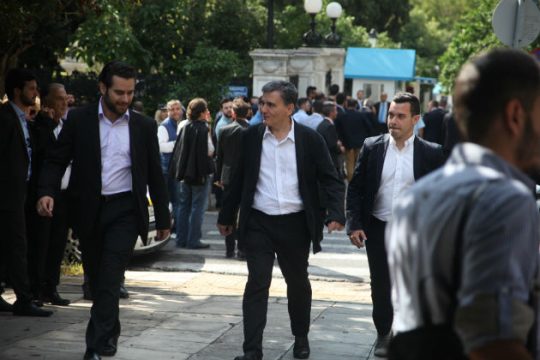Ψήνεται παράταση για τις «καυτές» εκκρεμότητες
