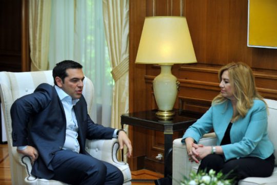 Διαψεύδει το ΠΑΣΟΚ τα περί κυβερνητικής πρότασης από Τσίπρα