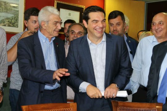 Τα «ανοιχτά» θέματα στην ατζέντα Τσίπρα – Μπουτάρη