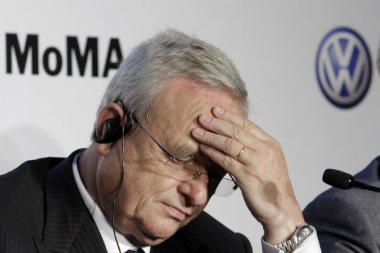 «Καίνε» τη Volkswagen οι εκπομπές ρύπων