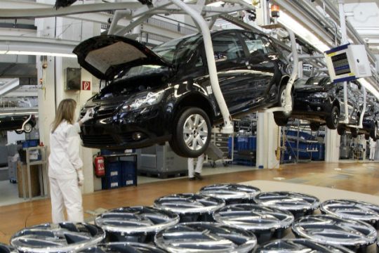 Στα «πιτ» εκατομμύρια οχήματα της VW