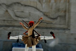 Επόμενη πρόκληση, η ελάφρυνση του χρέους