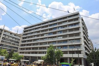 700 εκατ. τα «φρέσκα» ληξιπρόθεσμα