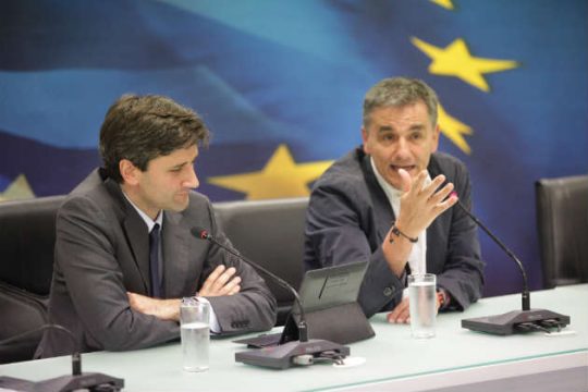 Δεν θα επιβληθούν νέοι φόροι λέει το υπουργείο Οικονομικών
