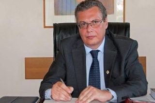 ΕΔΕ για ένα γκάλοπ