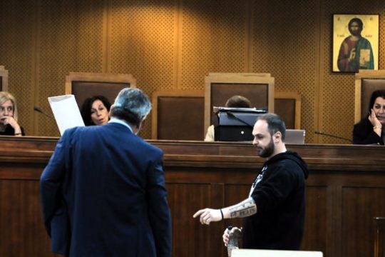 «Δεν τον χτύπησε, τον μαχαίρωσε κατευθείαν»