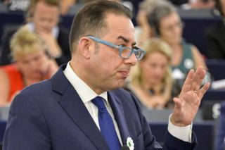 «Για τη σοσιαλδημοκρατία, “ο τρίτος δρόμος” έχει τελειώσει»