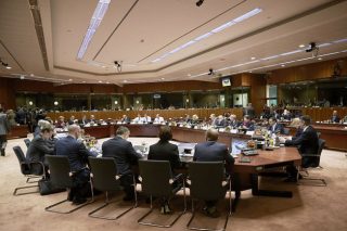 Παζάρια για να δεσμευτεί η Αγκυρα