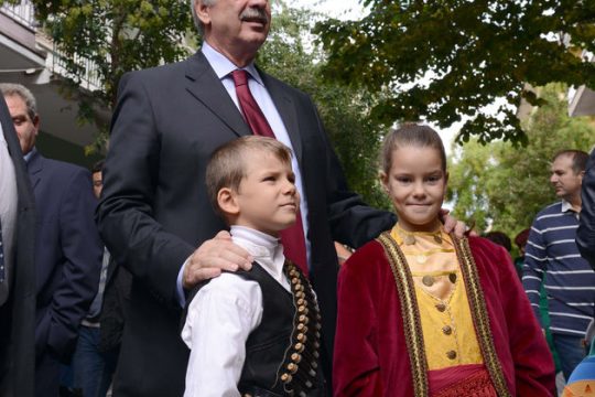 Εξόρμηση με εθνική ατζέντα