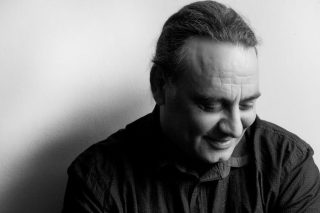 Από την Κόλαση του Ρεμπό στη σύγχρονη Αθήνα