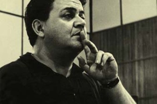 Μόνο με Μάνο