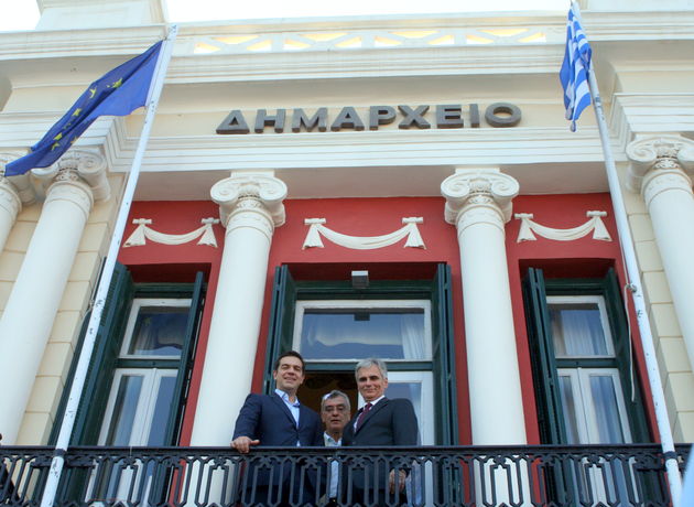 Τσίπρας και Φάιμαν πήγαν και οι πρόσφυγες έφυγαν