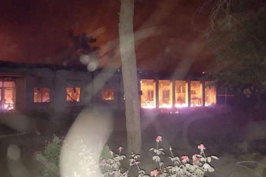 «Έγκλημα πολέμου» ο βομβαρδισμός στην Κουντούζ