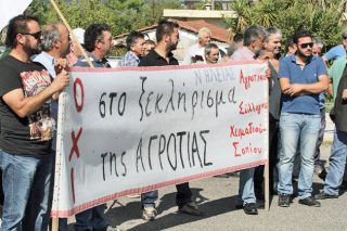 «Τα μέτρα-ταφόπλακα θα γίνουν μαρμαρόσκονη»