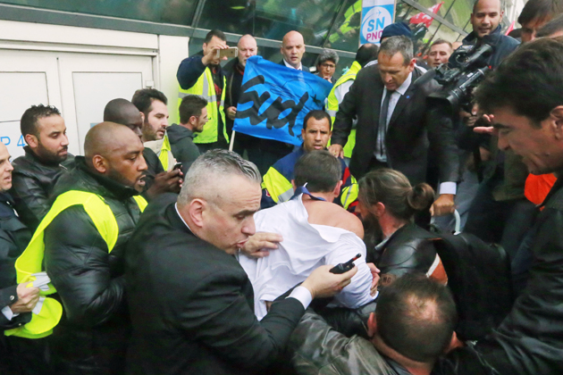 Σε τροχιά σύγκρουσης συνδικάτα και κυβέρνηση